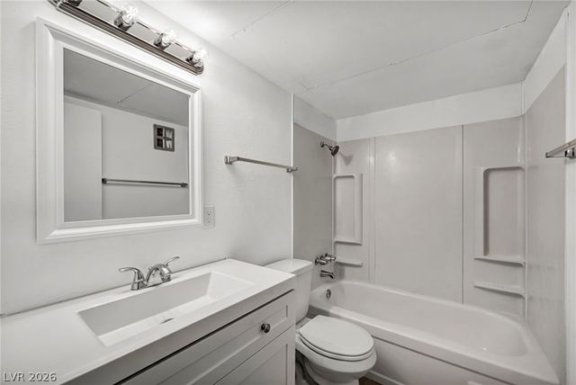 605 South Royal Crest Circle 9, Las Vegas, NV 89169