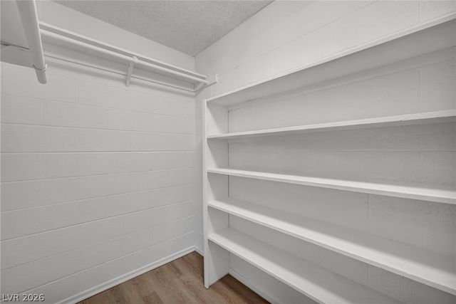 605 South Royal Crest Circle 9, Las Vegas, NV 89169