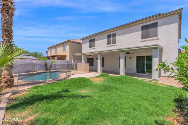 42825 W KRISTAL Lane, Maricopa, AZ 85138