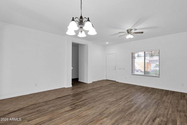 42825 W KRISTAL Lane, Maricopa, AZ 85138