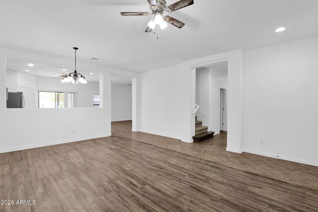 42825 W KRISTAL Lane, Maricopa, AZ 85138