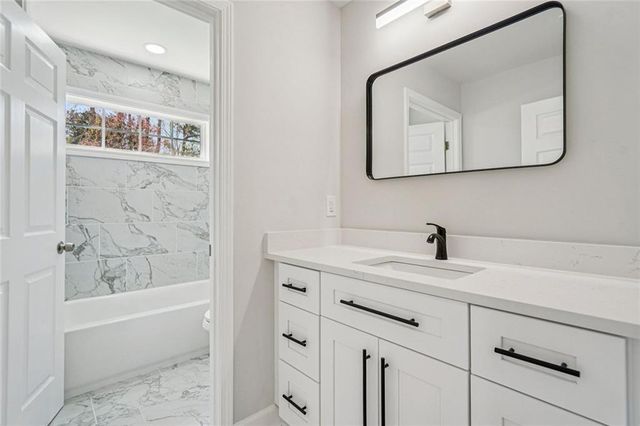 2122 Graystone Parkway, Grayson, GA 30017