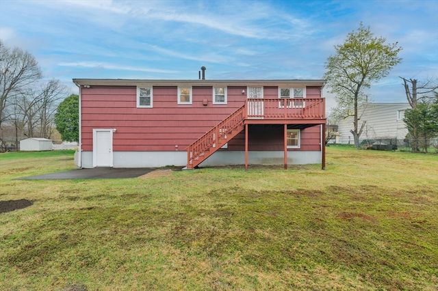 66 Frederickson Dr, Randolph, MA 02368