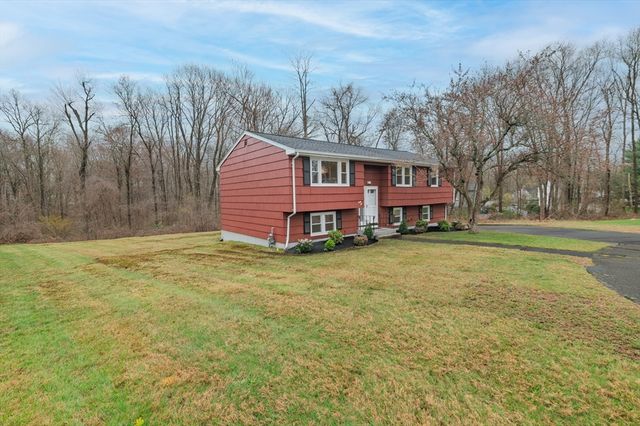 66 Frederickson Dr, Randolph, MA 02368