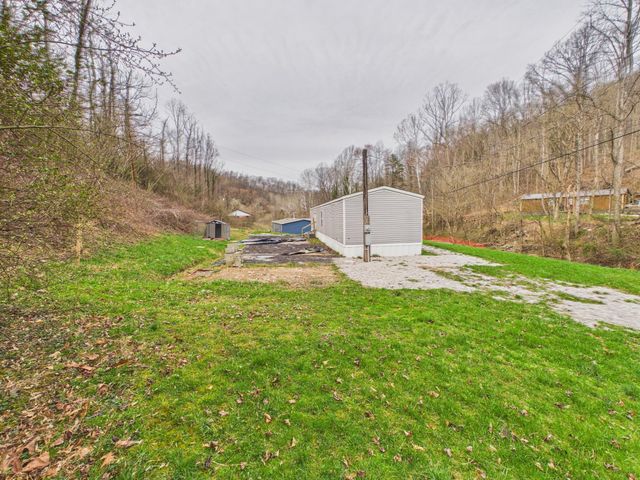 1820 Mundy Hollow Road, Charleston, WV 25312