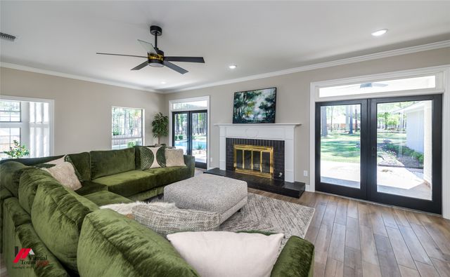 9802 Neesonwood Drive, Shreveport, LA 71106