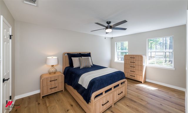 9802 Neesonwood Drive, Shreveport, LA 71106