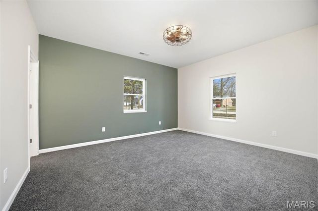 1517 N State Street, Litchfield, IL 62056