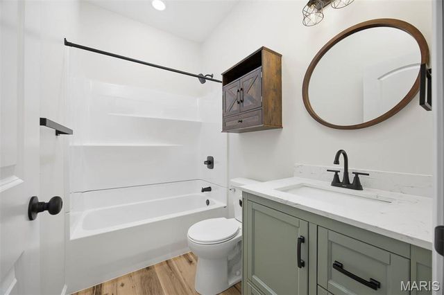 1517 N State Street, Litchfield, IL 62056