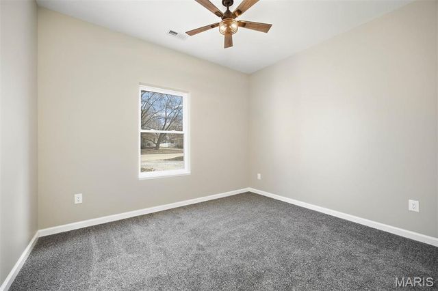 1517 N State Street, Litchfield, IL 62056