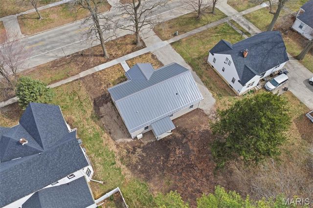 1517 N State Street, Litchfield, IL 62056