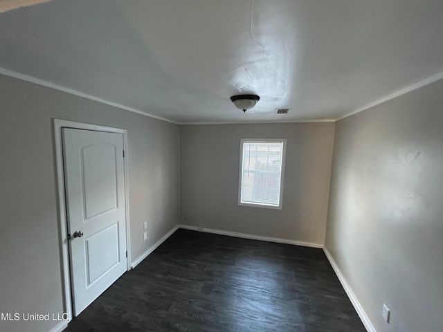 450 Derrick Street, Jackson, MS 39203