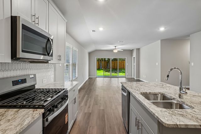 2204 Nicole Drive, Denton, TX 76208
