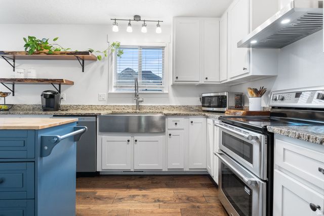 14715 S ROSE CANYON RD, Herriman, UT 84096