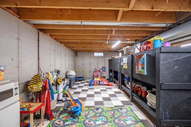409 Hyland Drive, Stoughton, WI 53589