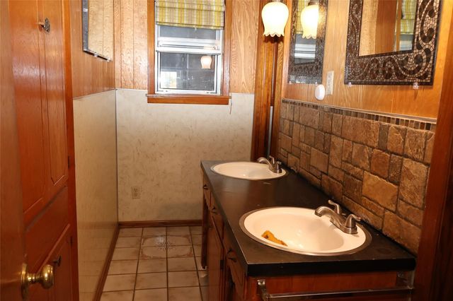 411 Lloyds Lane, Josephine, TX 75189