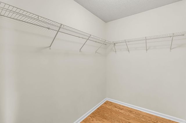 558 Holiday Drive, Summerville, SC 29483