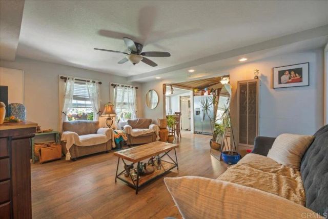 4811 Castle Avenue, San Diego, CA 92105