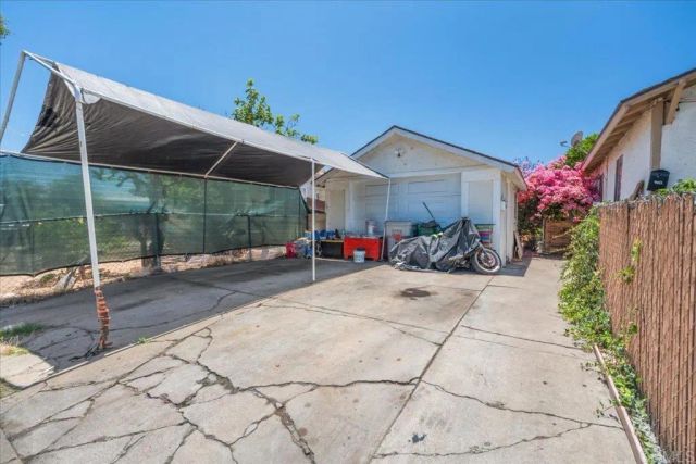 4811 Castle Avenue, San Diego, CA 92105