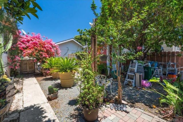 4811 Castle Avenue, San Diego, CA 92105