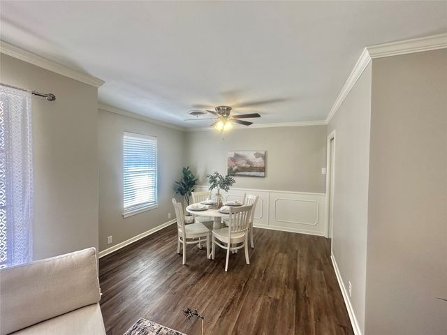 1902 College Street, Gainesville, TX 76240