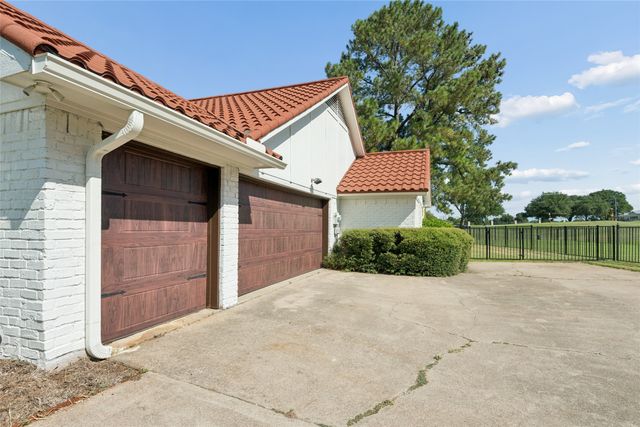 1307 Cherry Hill Court, Mansfield, TX 76063