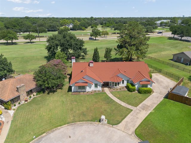 1307 Cherry Hill Court, Mansfield, TX 76063