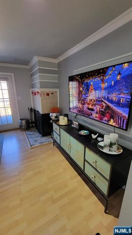 780 River Road 373, Edgewater, NJ 07020