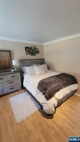 780 River Road 373, Edgewater, NJ 07020