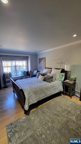 780 River Road 373, Edgewater, NJ 07020