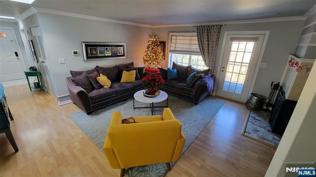 780 River Road 373, Edgewater, NJ 07020