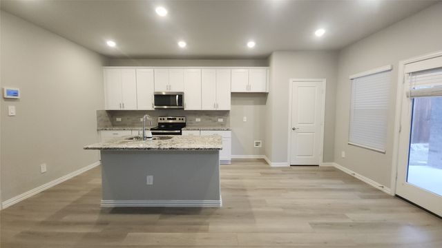 3111 Yellow Pine Drive, Melissa, TX 75454