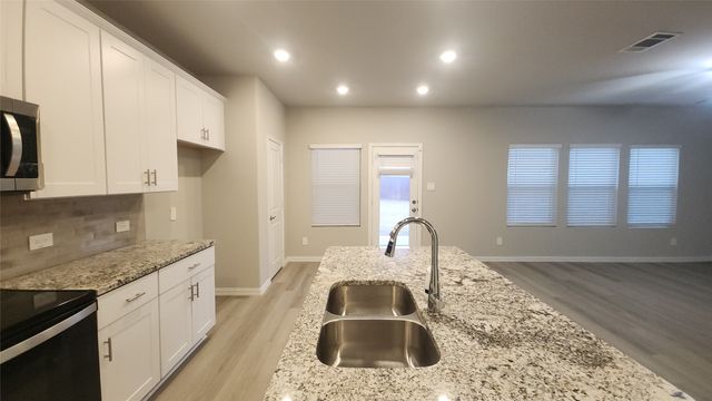 3111 Yellow Pine Drive, Melissa, TX 75454