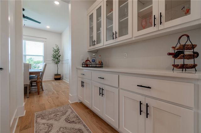 901 Noah Street, Fayetteville, AR 72703