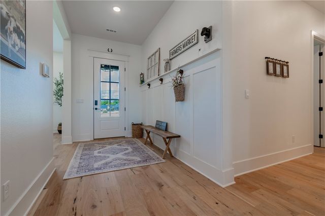 901 Noah Street, Fayetteville, AR 72703