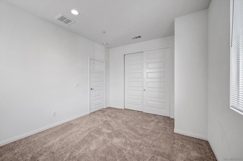 Image 21 of property listing at 4388 Cadence, Oceanside, CA 92057