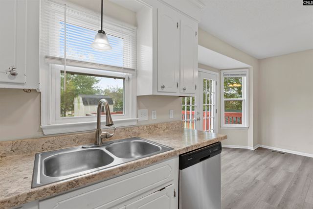 837 Setter Lane, Hopkins, SC 29061