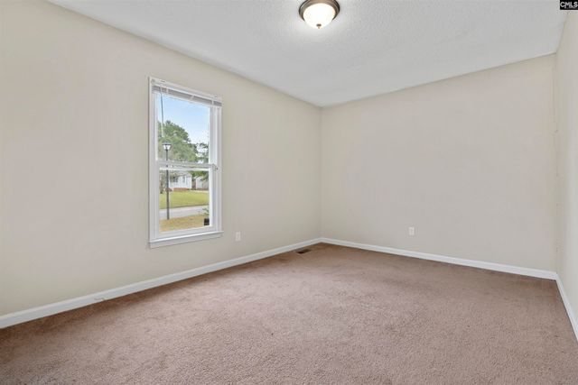 837 Setter Lane, Hopkins, SC 29061