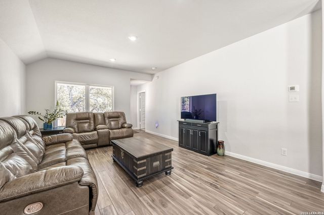 5906 Argae, San Antonio, TX 78253