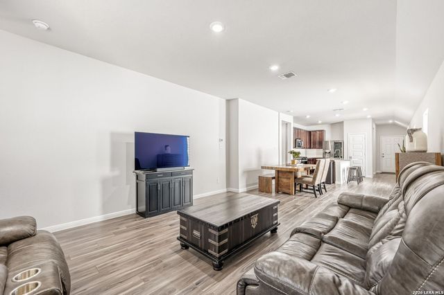 5906 Argae, San Antonio, TX 78253