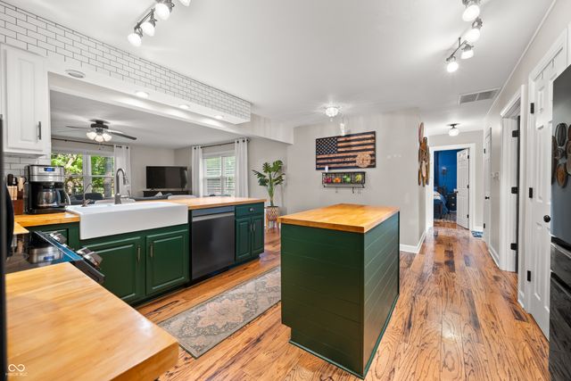 7151 Lindenwood Drive, Indianapolis, IN 46227