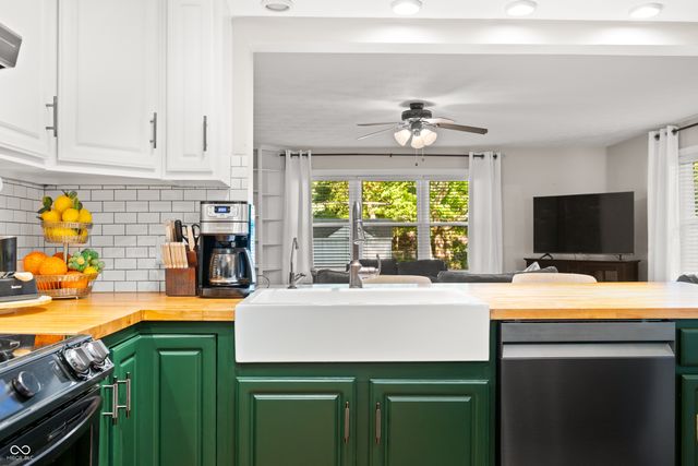 7151 Lindenwood Drive, Indianapolis, IN 46227