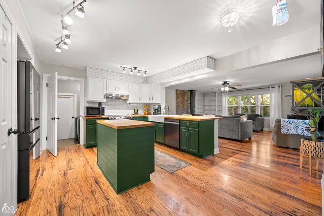 7151 Lindenwood Drive, Indianapolis, IN 46227