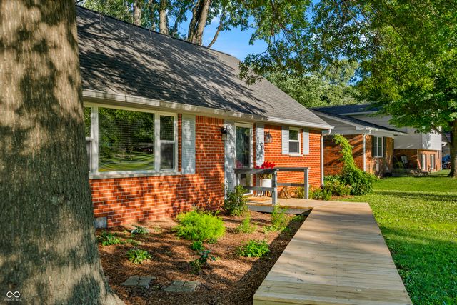 7151 Lindenwood Drive, Indianapolis, IN 46227