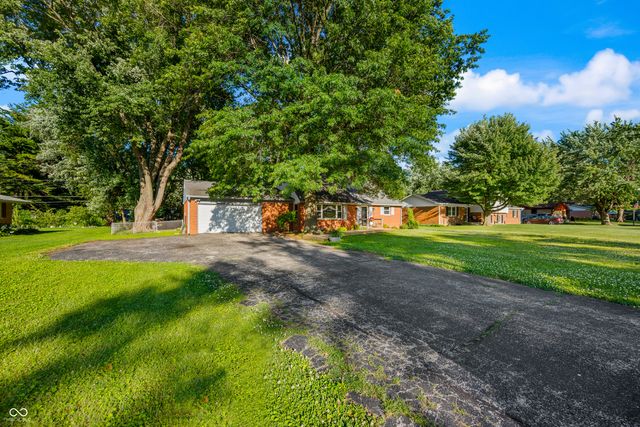 7151 Lindenwood Drive, Indianapolis, IN 46227