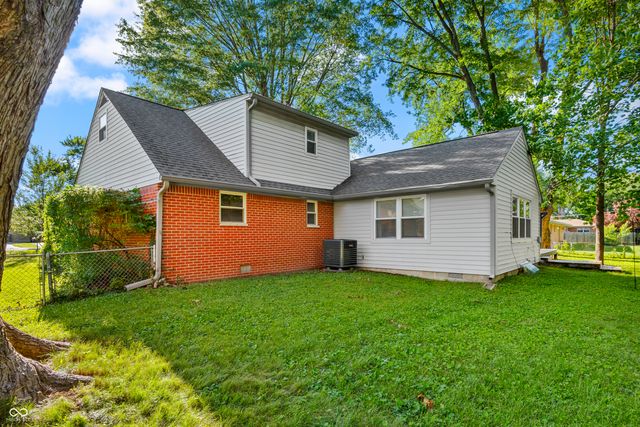 7151 Lindenwood Drive, Indianapolis, IN 46227