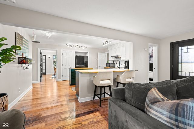 7151 Lindenwood Drive, Indianapolis, IN 46227