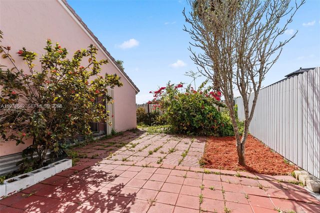 11350 SW 160th Ave, Miami, FL 33196