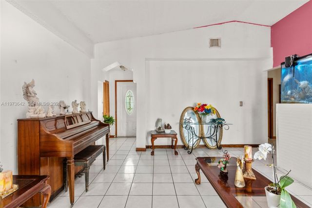 11350 SW 160th Ave, Miami, FL 33196