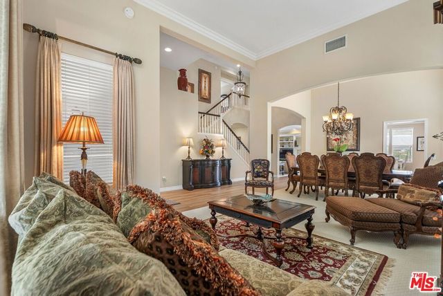 7276 Glenhaven Court, West Hills, CA 91307